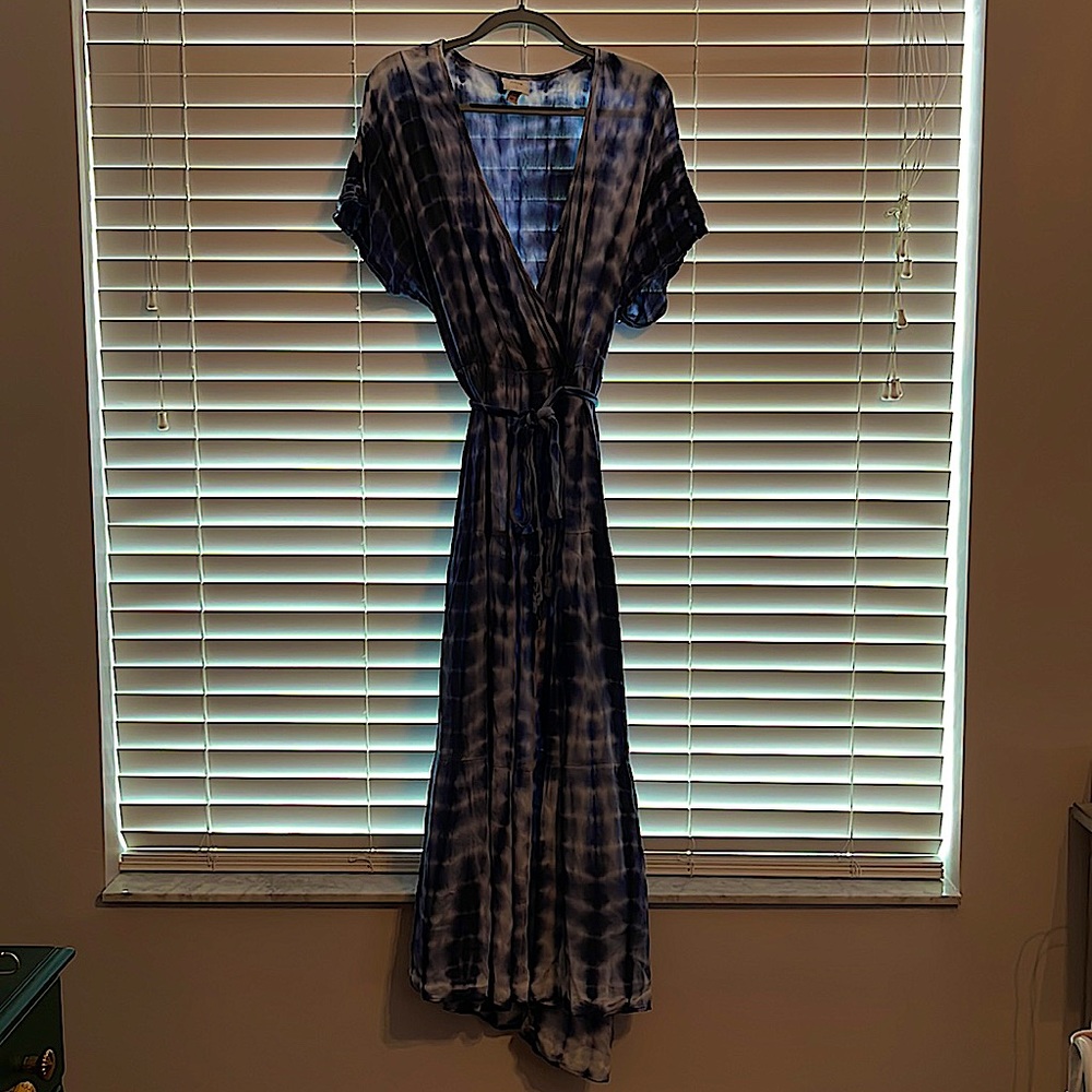 Knox Rose blue and white tie dye maxi faux wrap dress
